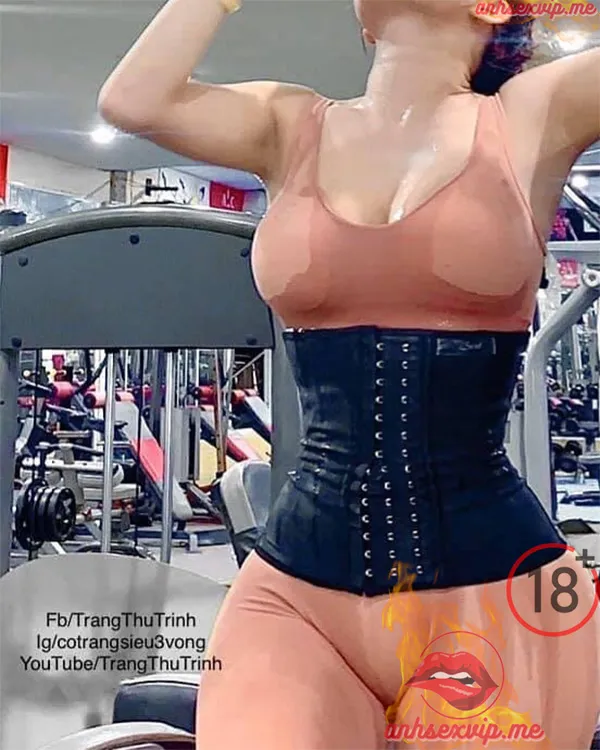 Cô giáo Trang siêu vòng 3 dâm dục nứng lồn thèm đụ 12