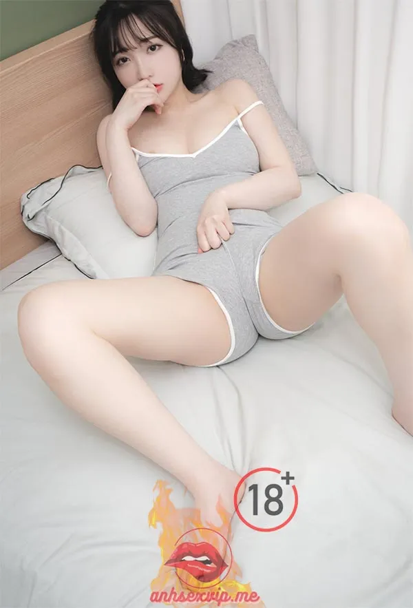 Hình sex hot teen Hàn Quốc lồn múp 4