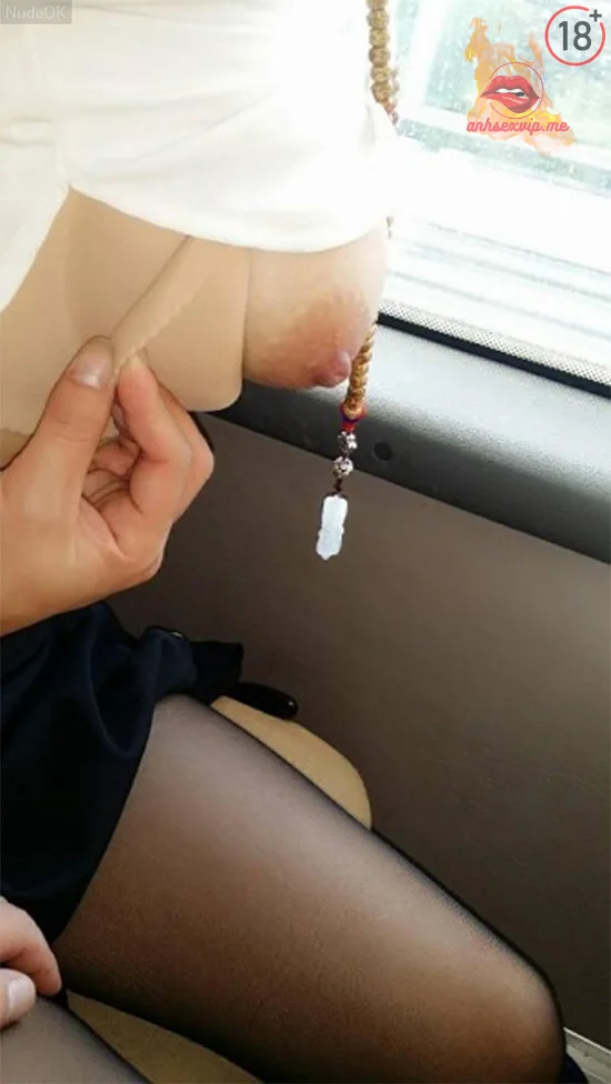 Một Đêm Không Thể Quên Cùng Em Tú Uyên 7