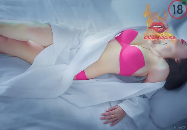 Thưởng thức chị trưởng phòng xinh đẹp 8